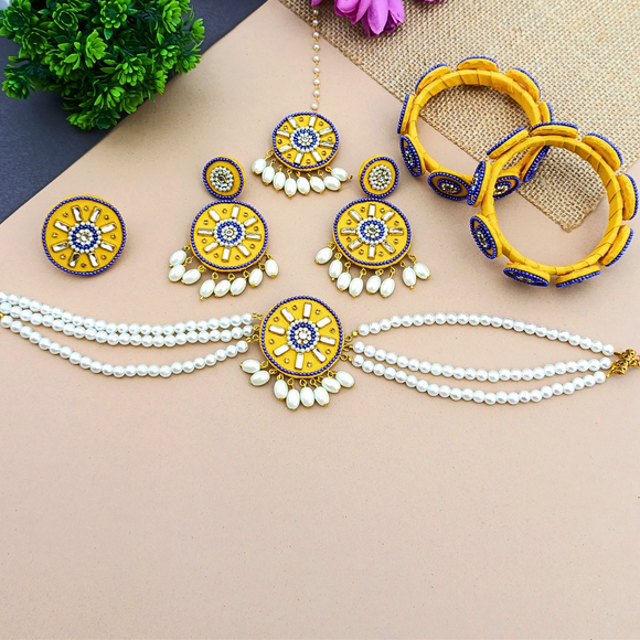 Haldi / Mehendi Jewellery Sets