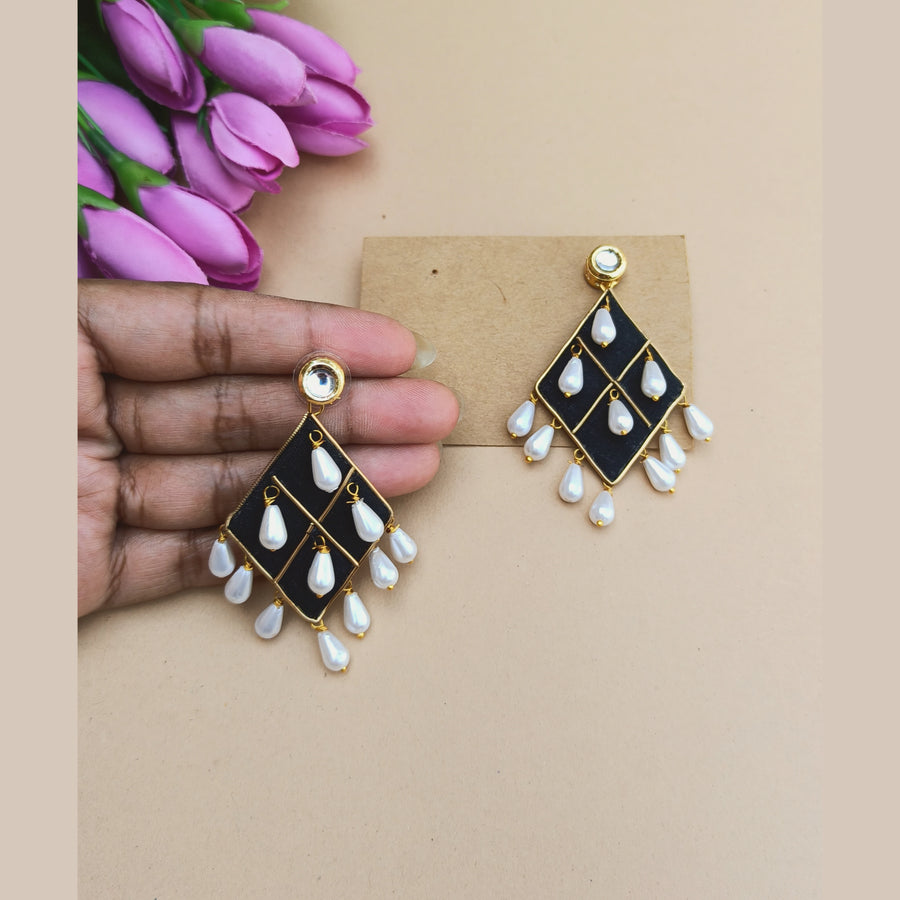 Pearl Black Hangings