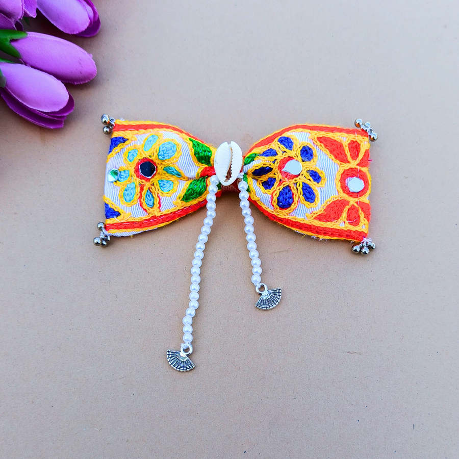 Small Embroidery Bow Hairclip