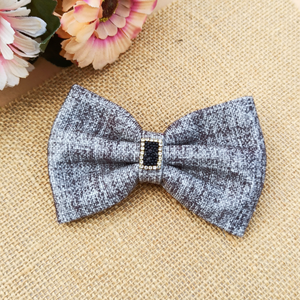 Gray Bow Hairclip