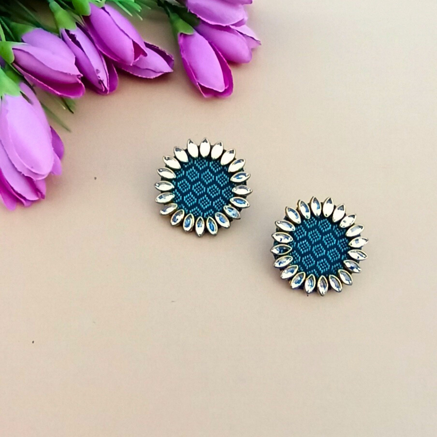 Peacock Green Khun Kundan Earrings