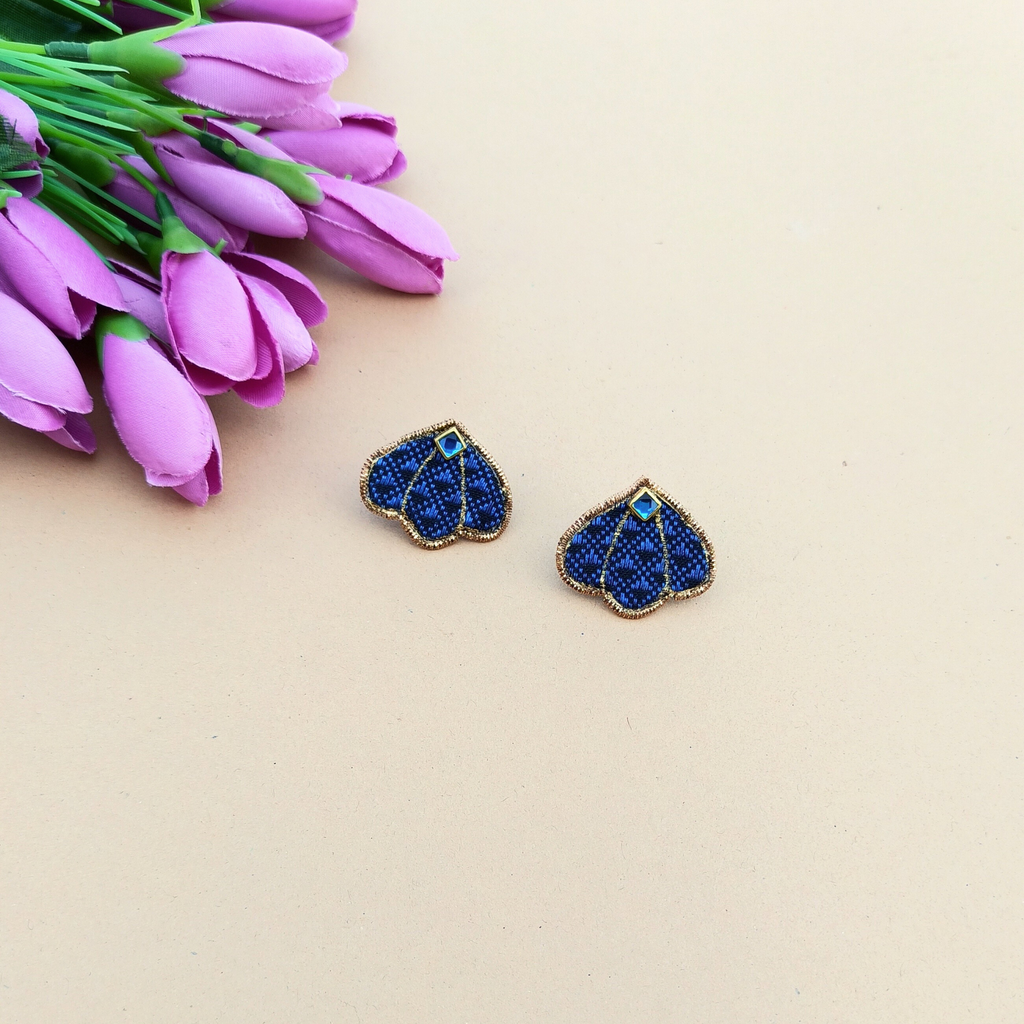 Midnight Petals earrings