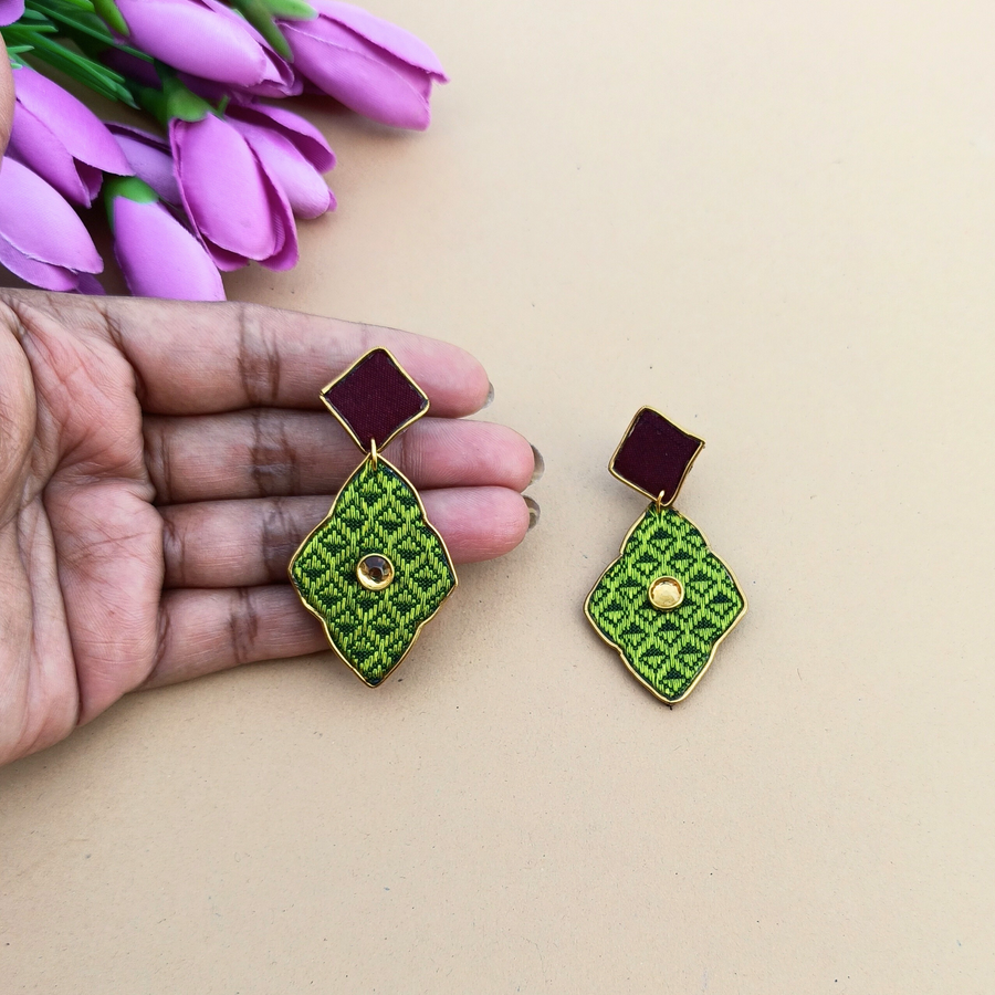 Noor Leaf Earrings