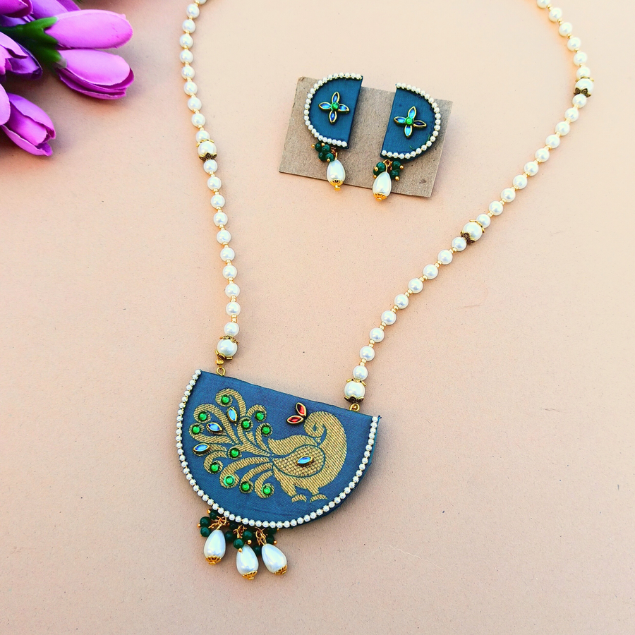 Mayuri Necklace