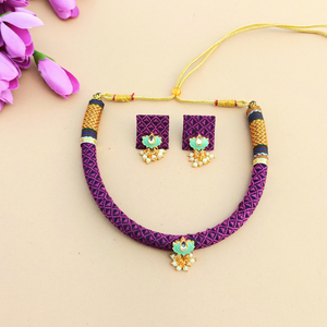Purple Khun Thushi