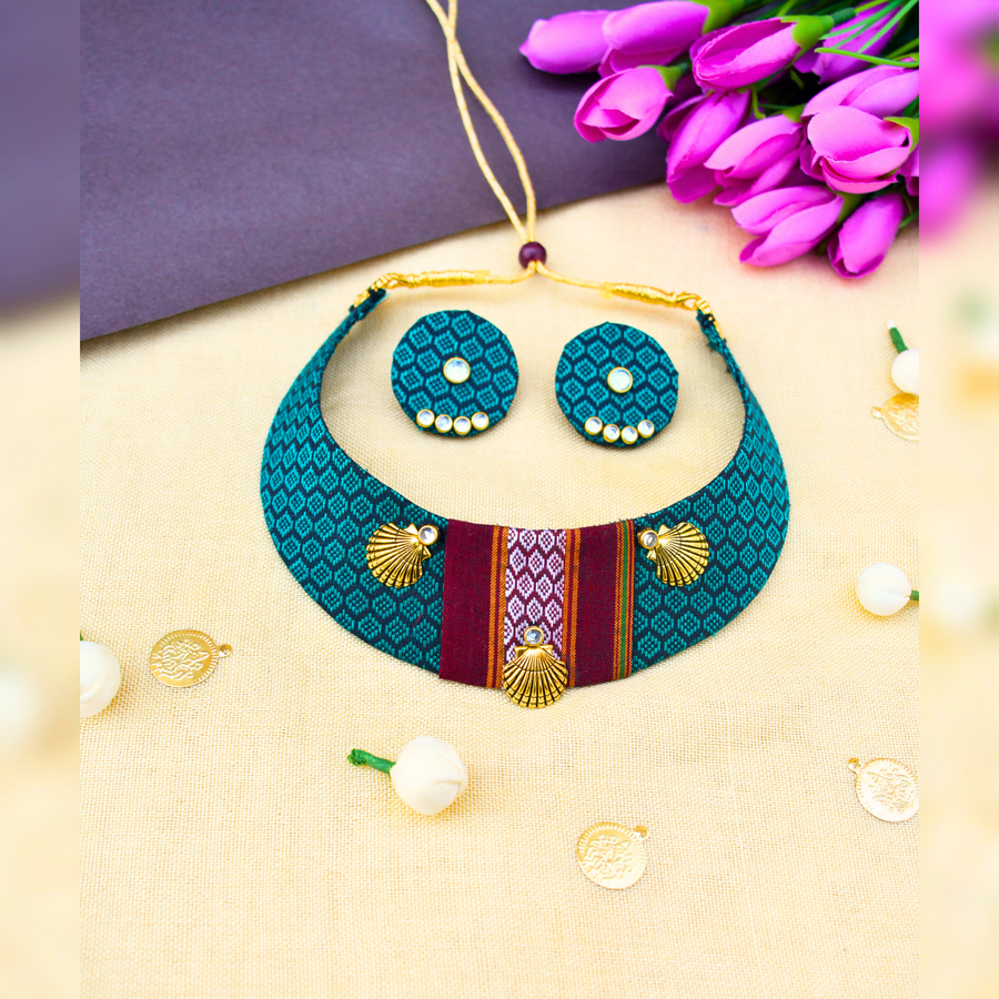 Peacock Green Khun Choker