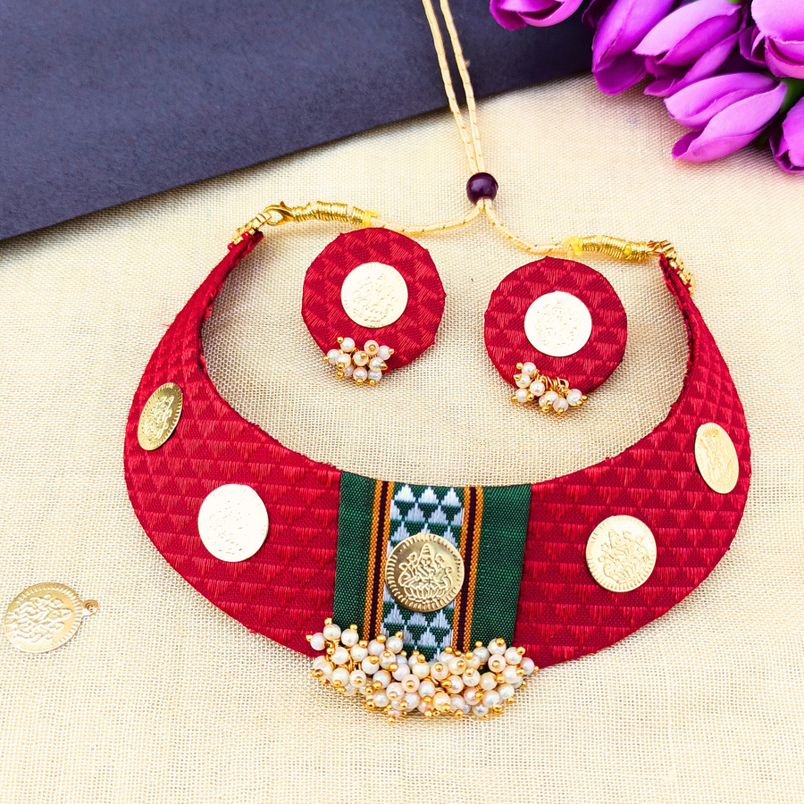 Red Khun Laxmi Choker