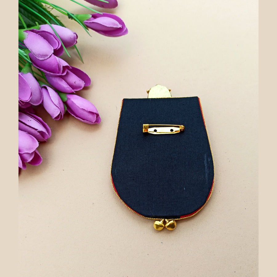 माऊली Brooch Pink