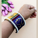 Laxmi paaul Handcuff