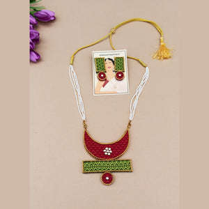 Chandrakor Short Necklace