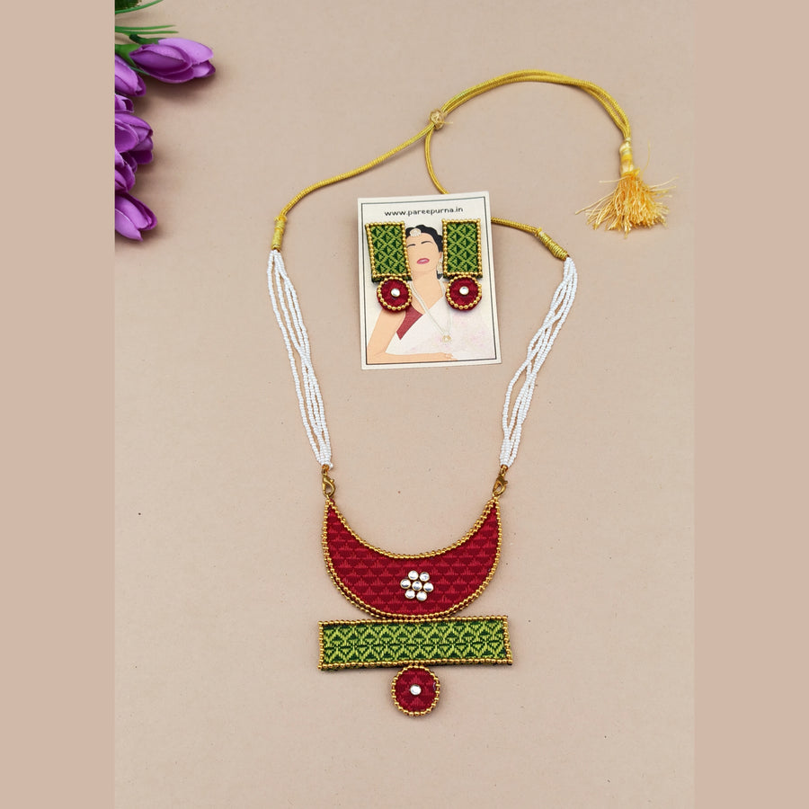 Chandrakor Short Necklace