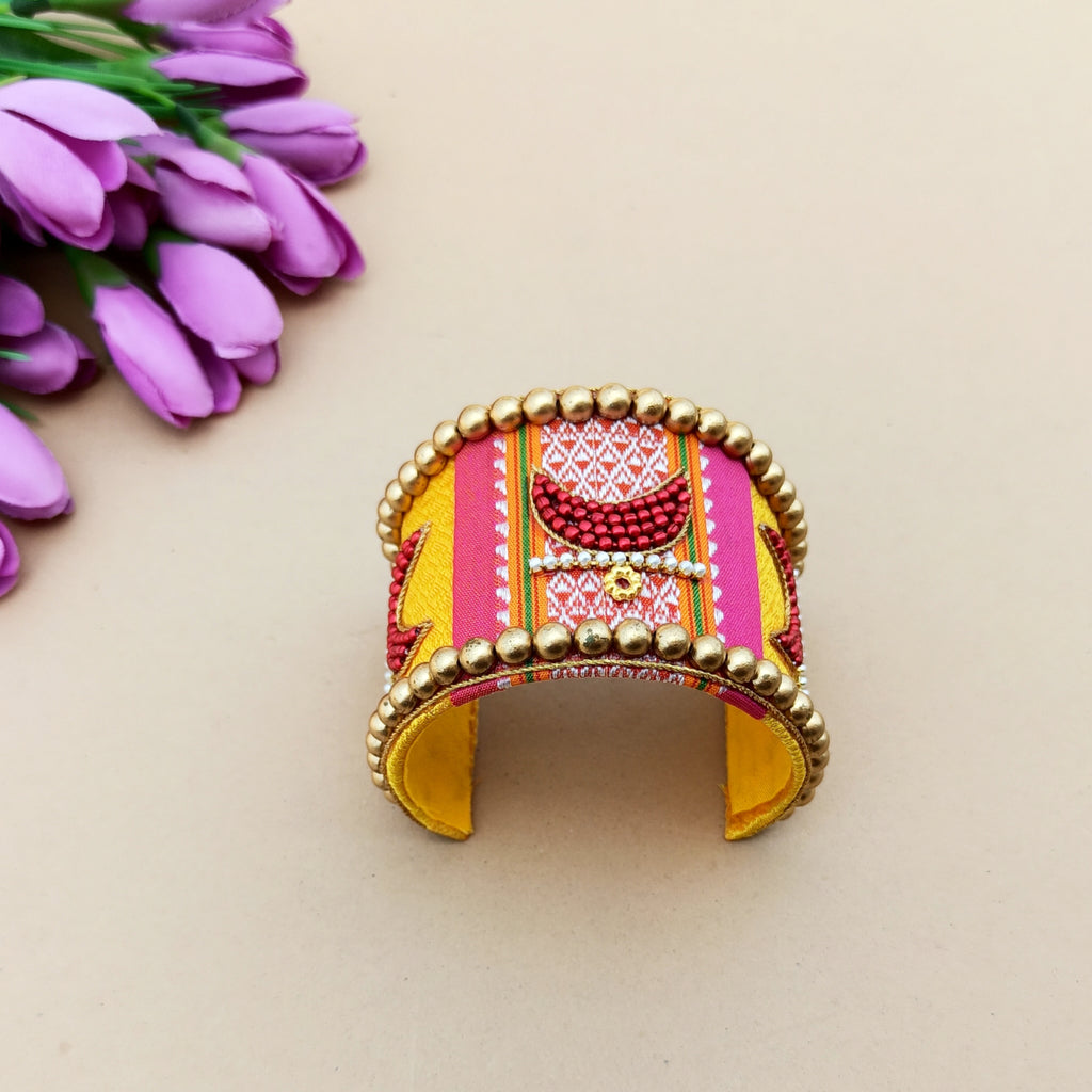 Chandrakor Handcuff
