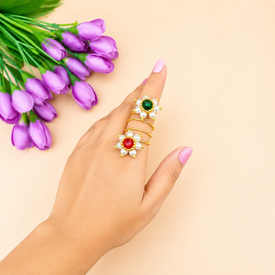 Prajakta spiral finger ring